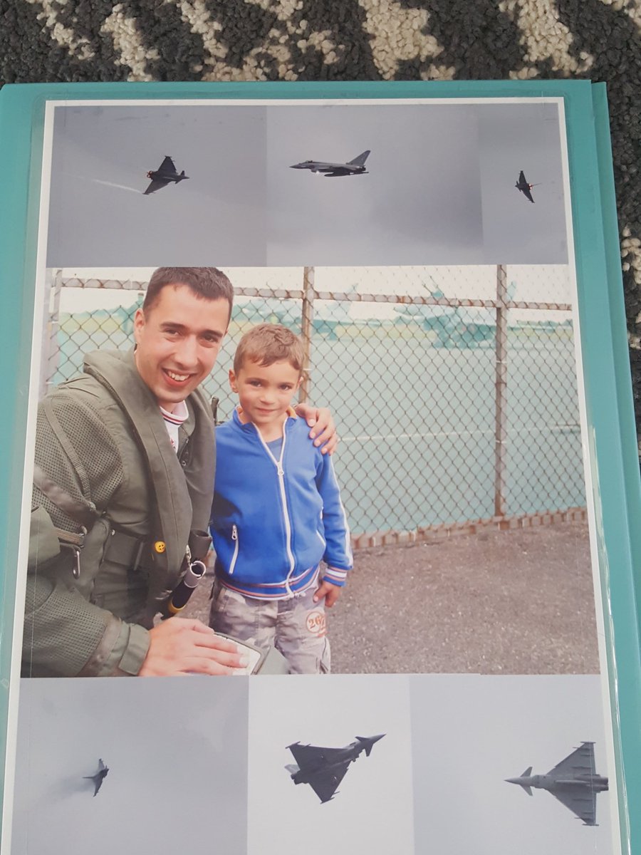 JS_holidays_pls's tweet photo. @TyphoonDisplay @mshpdave @RAFTyphoonTeam  good luck Mark #schoolfolder #hero #bringthennoise https://t.co/RnieMgRnmE