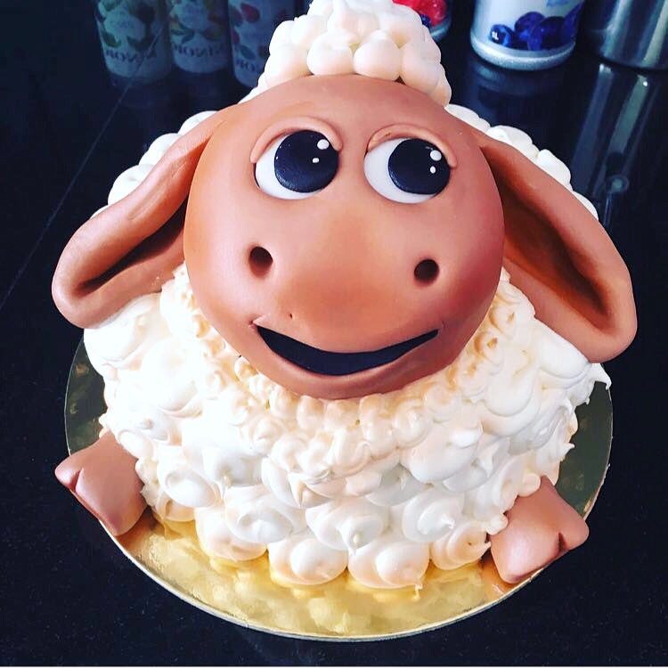 GranadamallSA's tweet image. كيكة عيد الاضحي 🐏 😍
متوفره الأن في #SugarSprinkles #رشات_السكر
بكميات محدودة 👌  .. داخل منطقة المطاعم ب #مركز_غرناطة