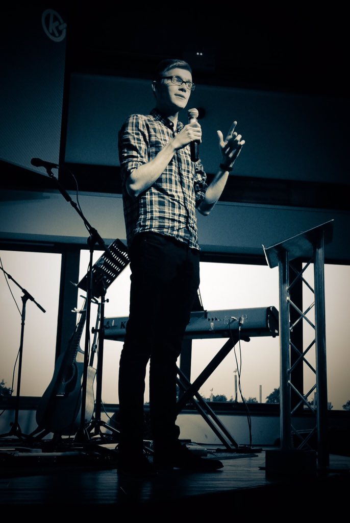 FullofBeans72's tweet image. Listening to a great biblical overview of singleness @KingsHastings @AndrewBunt #authenticpreaching