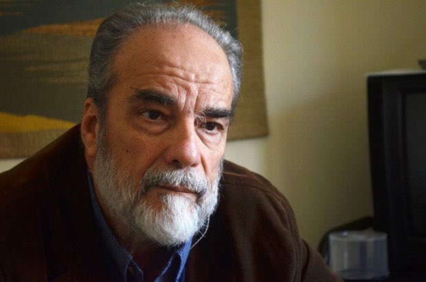 msarthou's tweet photo. Luis Eduardo jamás oyó un sonido pero cuando hablaba todo un país quedaba en silencio para escucharlo #QEPD https://t.co/y1XnznQHpw