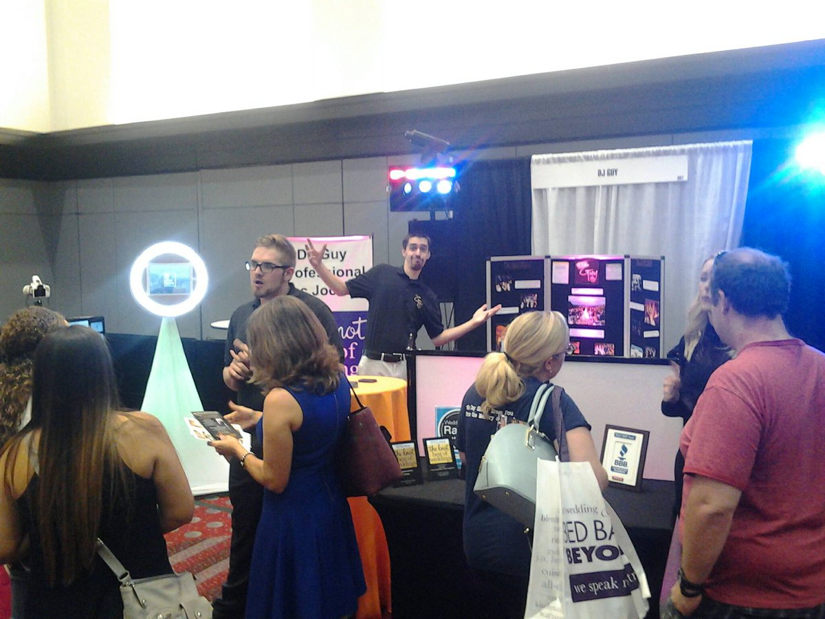 DJGuyColorado's tweet photo. We are ready make your day the best! @CCCbluebear #rockymountainbridalshow https://t.co/I3d6TeD9Un