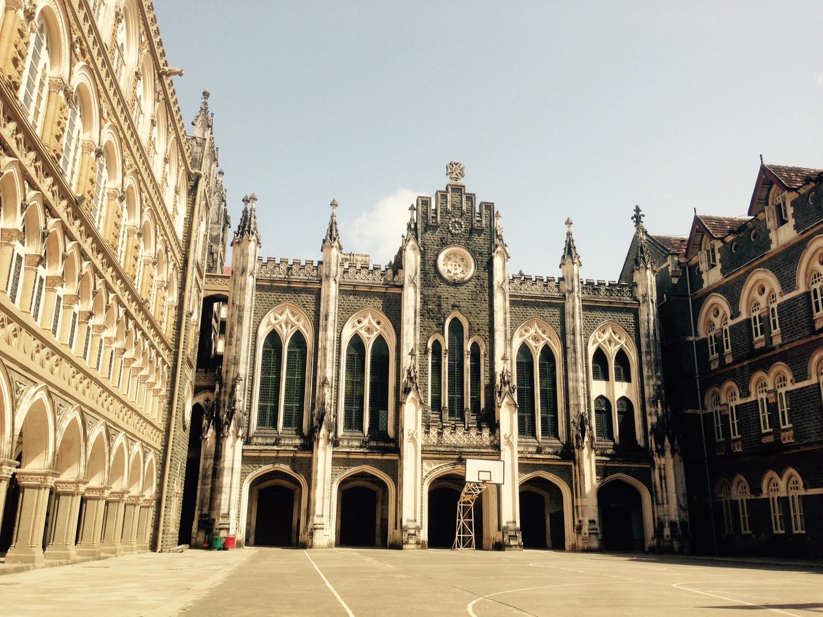 tweettokarishma's tweet image. Shot from an I Phone, mind you I Phone 5. @Apple #singlecamera