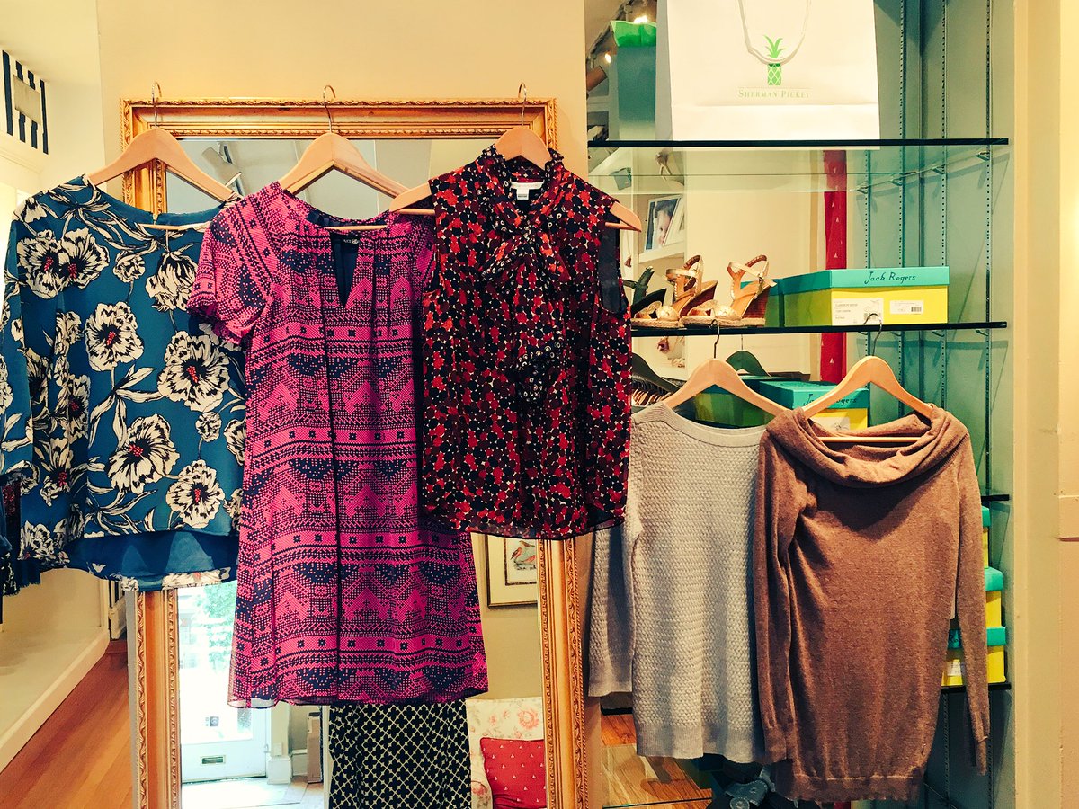 Sherman_Pickey's tweet photo. #Fall #fashion @cooperandella #top, @AliceandTrixie #dress, @DVF #blouse, #Kinross #cashmere @SplendidLA sweater #DC https://t.co/z8qteFEclj