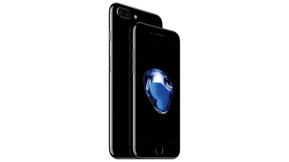 TechInsiderNG's tweet photo. Top 10 Facts You need to Know about the iPhone 7 https://t.co/BF8upW4u3K https://t.co/lnBQ0mOAIM