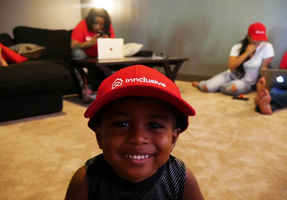 Innclusive's tweet image. The @Innclusive team just moved in together! Living &amp;amp; working on a mission! A change 'gon come! 🛌  🛌  #soonthere