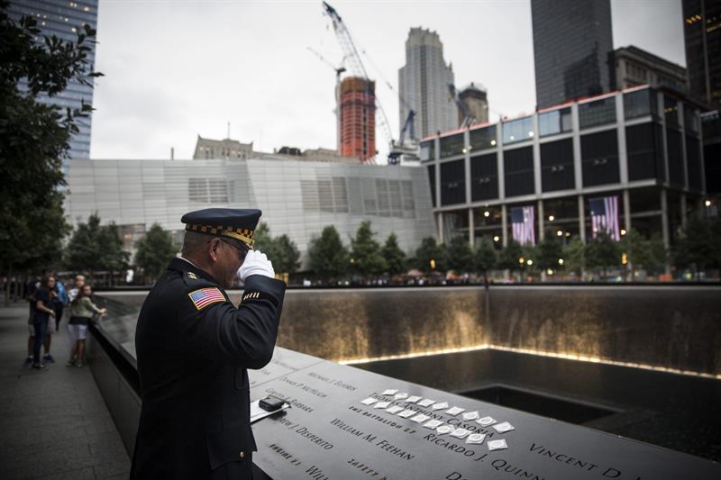 FullTech_Arg's tweet photo. #11S Today we remember the victims, our deepest condolences. https://t.co/kBgIxGKNKd