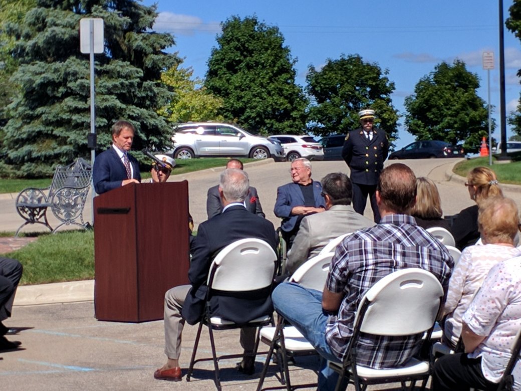 osman7860's tweet photo. State Senator @knollenberg &amp; State Rep. @webbermi77 speaking @RochesterHills #9/11 Remembrance Ceremony #NeverForget https://t.co/ofaZ17Vffe