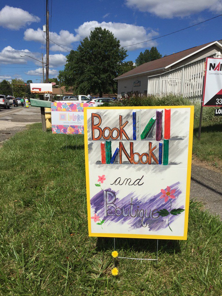 CopleyBB's tweet photo. Used bookstore open today at Copley Circle until 4:00 https://t.co/uxMvpWRKjQ