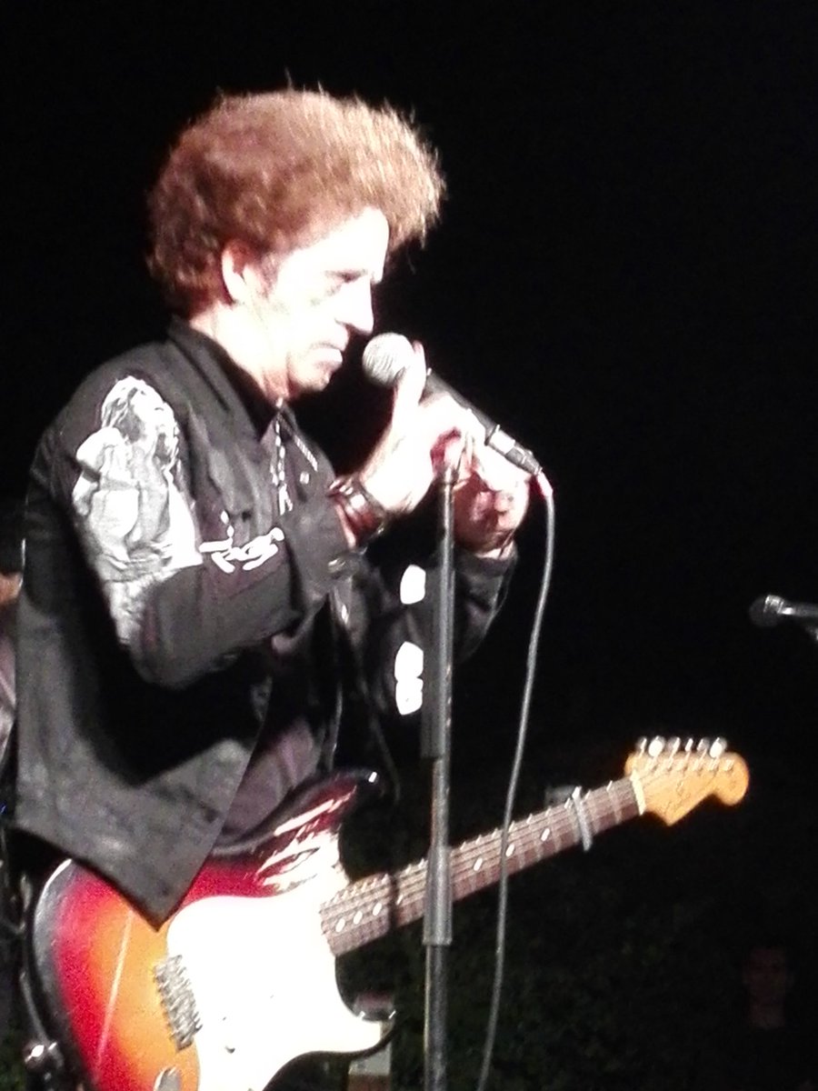 toni_mantis's tweet photo. Thanks!
@willienile
@Johnnypisano 
@iAlexAlexander 
#MattHogan

#concert a Hostalets (BCN), 10/09/16 https://t.co/BRKPEXJnA5