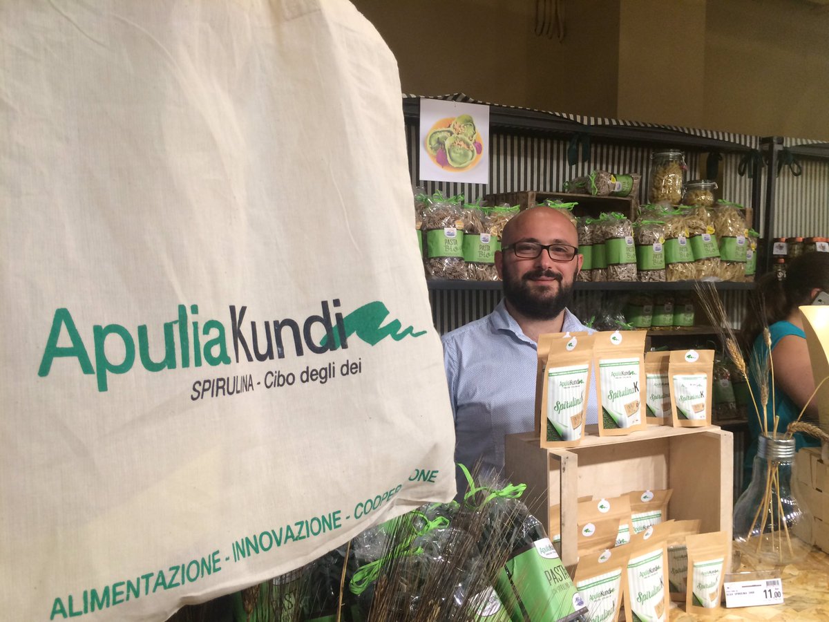 Da oggi la SpiruliaK di ApuliaKundi ad @EatalyBari Porta del sud, Piazza dei produttori c/o <a href="/FieraDelLevante/">Nuova Fiera del Levante</a> Bari