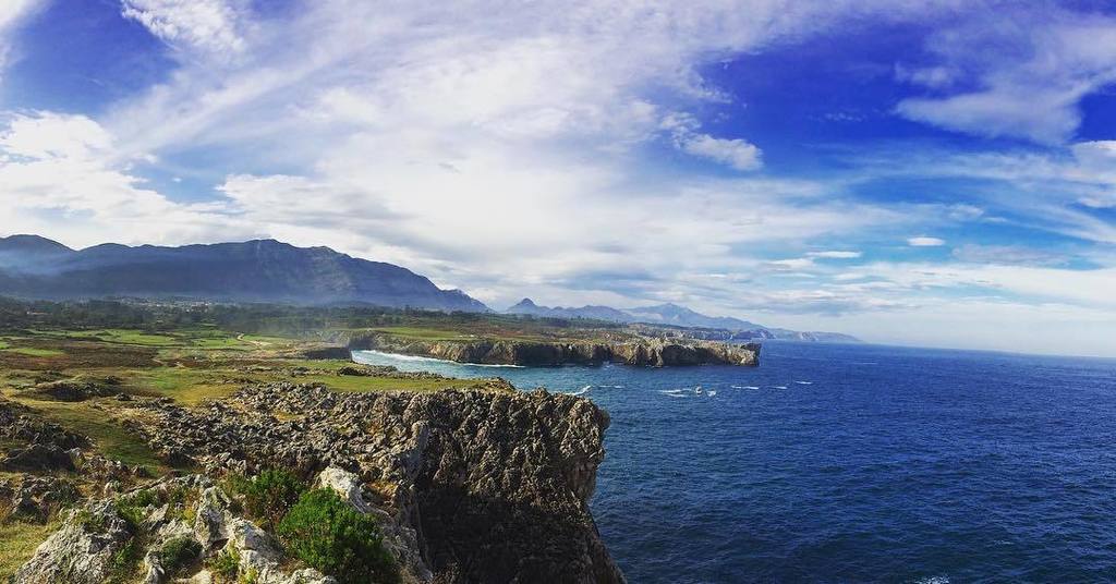 CarlosLozaAlv's tweet photo. 700 pictures!!!! The sea, the sky &amp; the green #throwback #tbt #landscape #coasy #asturias … https://t.co/a4VocYEexP https://t.co/2fCvDHGOwX