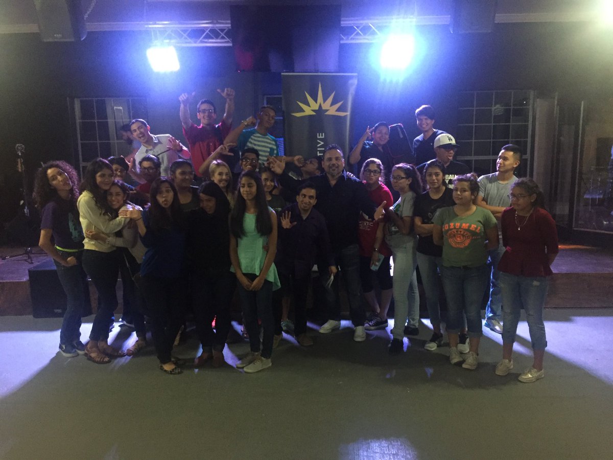 EliLaraRGV's tweet image. I had a great time at the "I Surrender Conference" in South Texas. #libreworks #schoolchoice