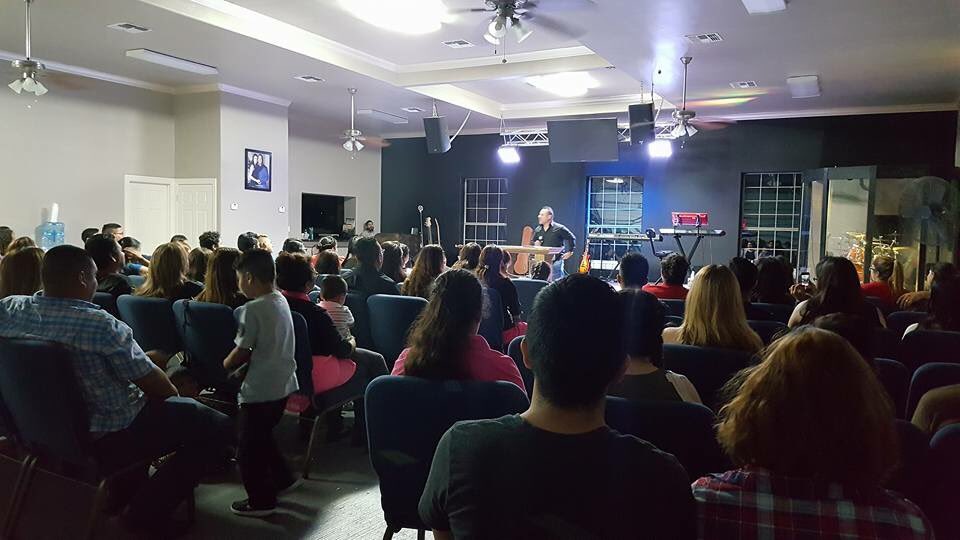 EliLaraRGV's tweet image. I had a great time at the "I Surrender Conference" in South Texas. #libreworks #schoolchoice