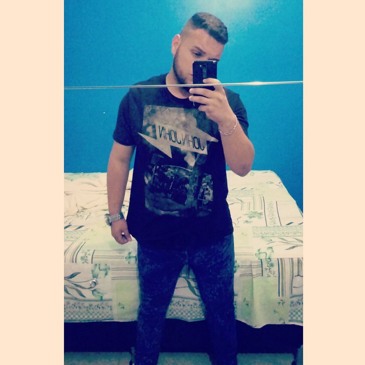 Marllonbatata's tweet photo. #sobreontem #ranchinho 🙈🌚 rs https://t.co/50kam4YabY