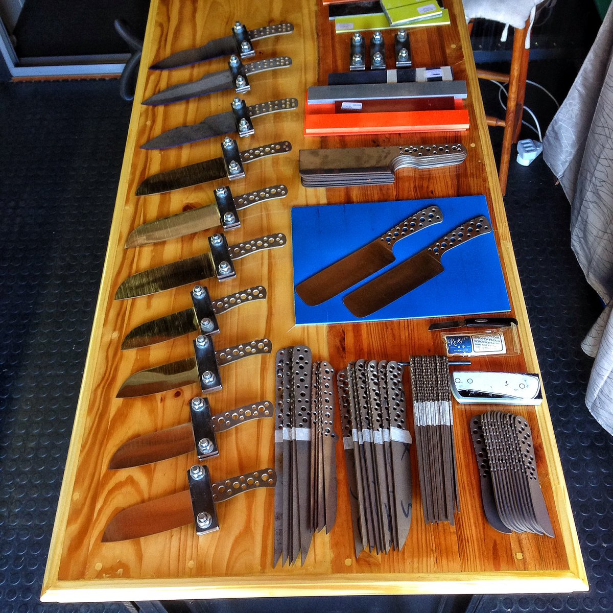 Lowry BladeWorks tweet media