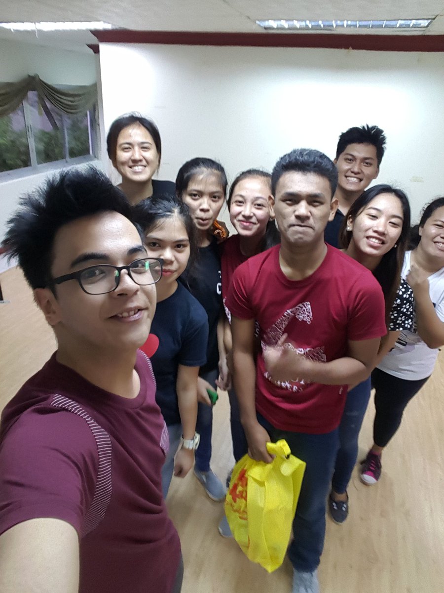 jhnjsphblyt's tweet photo. Congrats sa atin Team Baratheon. 😁👏
#3rdPlace #CaJPIA #TeamBuilding https://t.co/9GhJWk402t