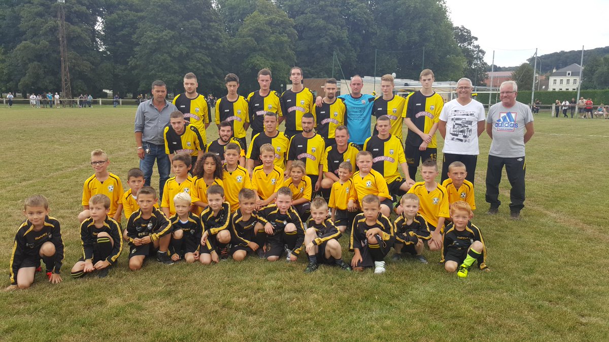 <a href="/Coupe_Nationale/">La Coupe Nationale</a> le <a href="/fcpblendecques/">FcpBlendecques</a> s'incline 4 a 1 vs #LOONPLAGE   @VDNSaintOmer <a href="/lavoixdessports/">La Voix des Sports</a> <a href="/Lindep_du_pdc/">L'Indépendant</a>