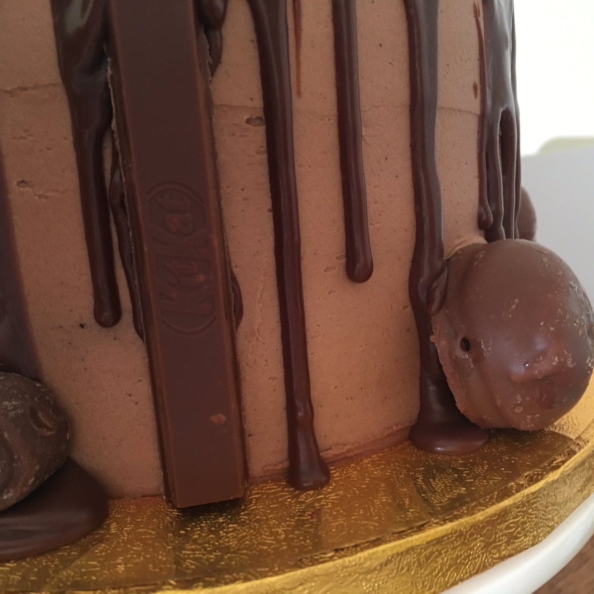 #sneakpeek #chocolate #cake