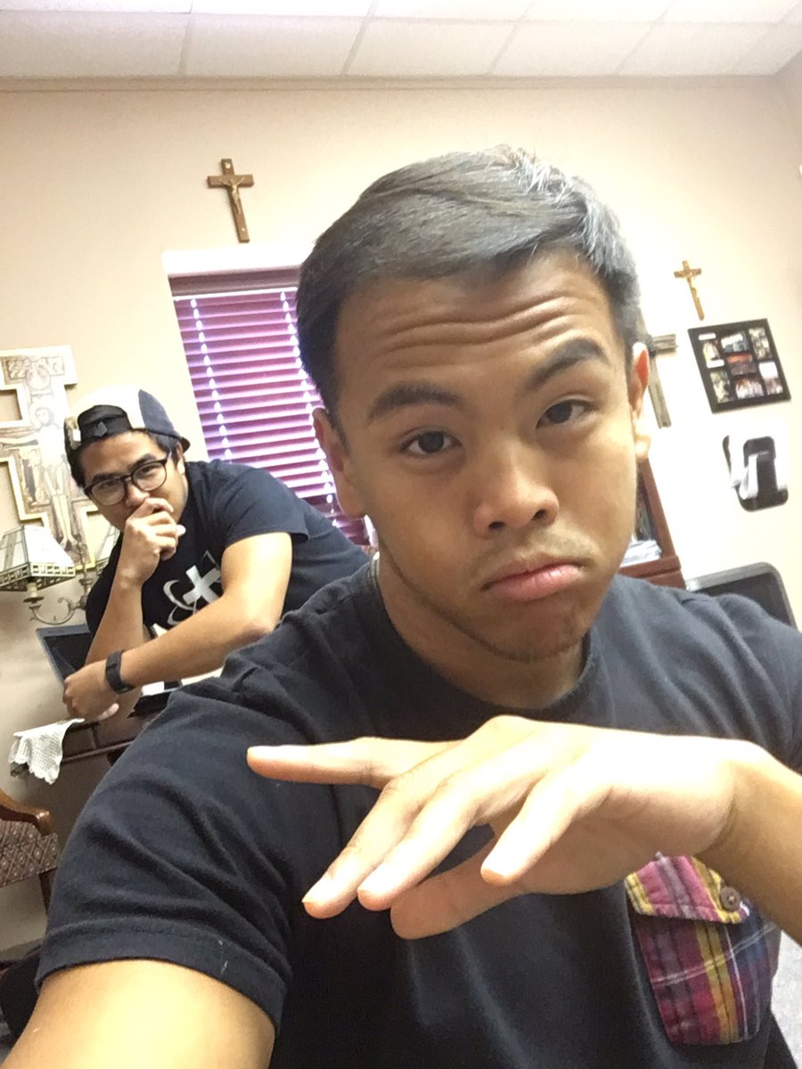 SJYMBaytown's tweet photo. And we back! First day of CCE starts at 4:30! Tweet us your #FirstDayFace to show love. #SJYM https://t.co/HfZVt9PyDp