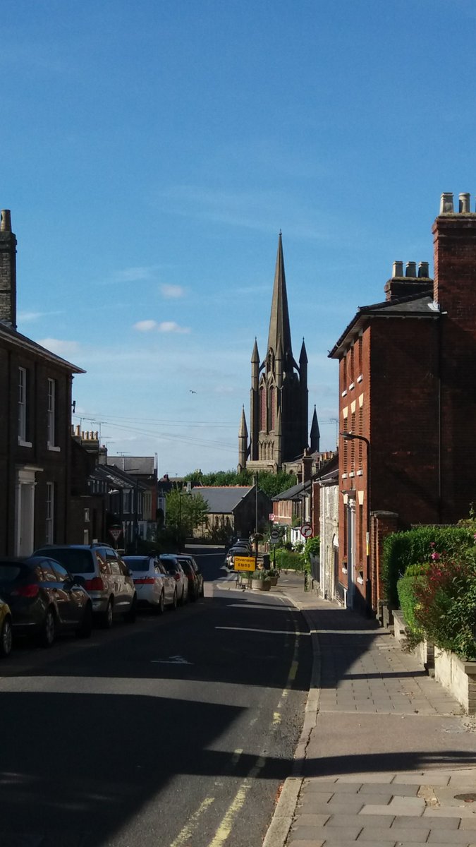 Focus12Rehab's tweet photo. Beautiful Suffolk skies @Focus12Rehab in Bury St Edmunds...

#greenfrontdoor #beautifulbury #FutureIsFocus https://t.co/kyY9b24QMW