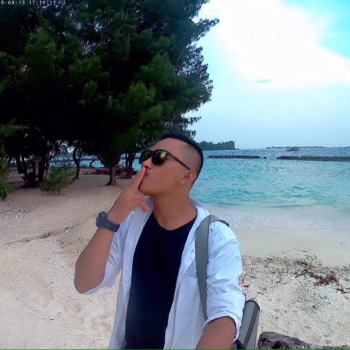 dedesupasha16's tweet photo. Join my LIVE on #BIGOLIVE. https://t.co/62lHrGgCPi https://t.co/v8FvTCnKsm
