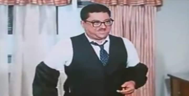 انا شخصيا ماعنديش اعماق ،و لو عندي اعماق ماخبيش فيها رغبه مكبوته😏
اخبي فيها رغبه مطبوخه ،رغبه مشوية ،رغبه محمرة 🍕🍟🍔😂