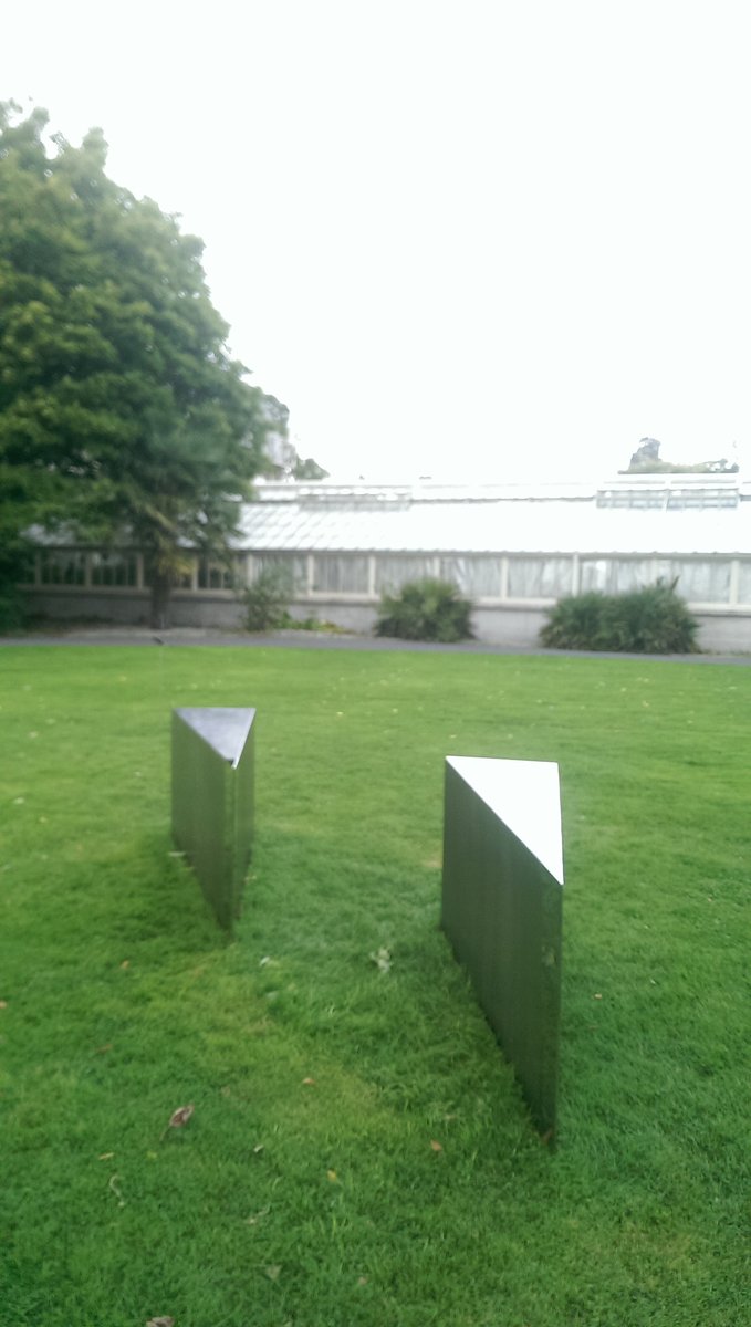TCDArtCurator's tweet photo. Go visit #SculptureinContext @ #Dublin #BotanicGardens 
Free entry, catalogue 3euro
Lots 2discover at your ease https://t.co/16T1Aq5aea