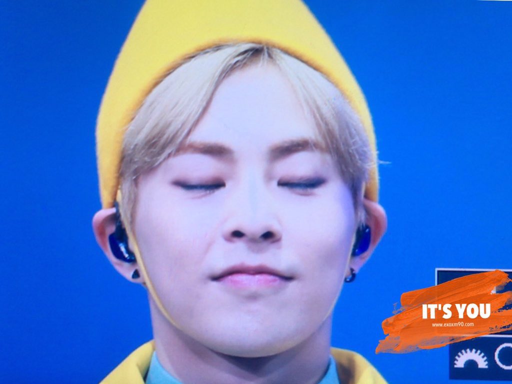 EXOfanbase_Int's tweet photo. [PREVIEW] 160911 #EXOrDIUMinBKKDay2 - XIUMIN

cr: it's you https://t.co/DNEJDHIJ0Y