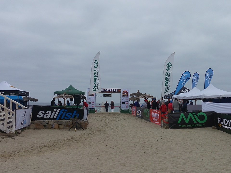 MioglobalChile's tweet photo. Mio Global en Tridesrt Puerto Velero, La Serena @MioGlobal @ProRunnersChile @olimpopro @Trichile @hammer_chile https://t.co/goRkglo2pm
