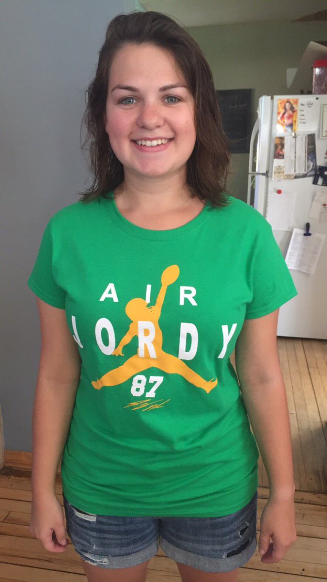 andrealamb95's tweet photo. Once a Jordy fan, always a Jordy fan! #GoPackGo @JordyRNelson @packers 💚💛 https://t.co/LeoXkaS5mh