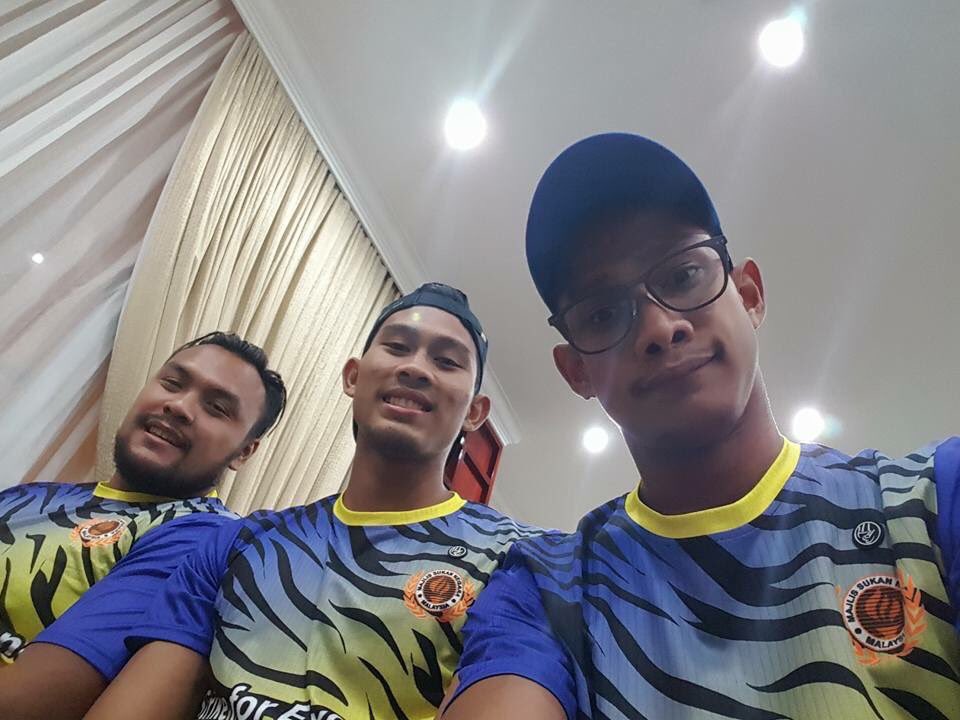 Selfie termahal dalam sejarah sukan Malaysia... Terima Kasih 3 hero Negara.
