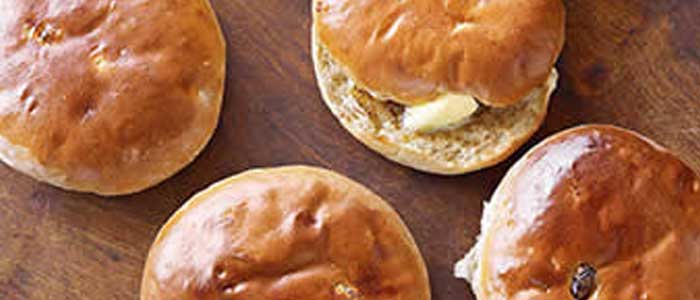 CreateFood's tweet photo. Why not make Teacakes for this weeks #createbakeoff, you know your colleagues would be happy https://t.co/szG4OBunZk https://t.co/IDG38x9a8C