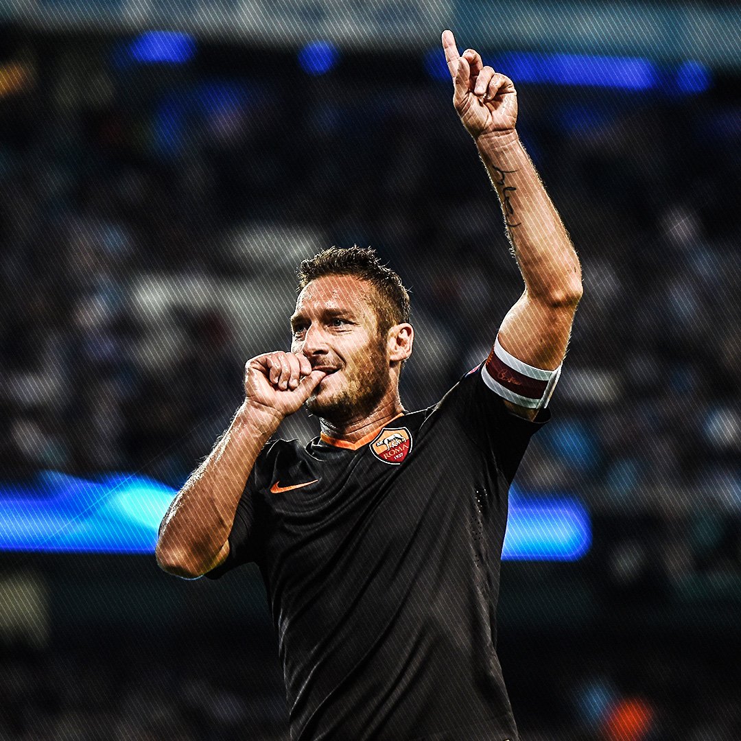 brfootball's tweet photo. Roma have just scored a 92’ winner vs. Sampdoria

Do you even need to ask who scored it? 👑 #Totti https://t.co/n6uMHNwEtl