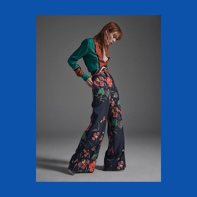 DVF's tweet photo. Spring 2017 Look #16 #NYFW #SS17 #DVF https://t.co/We1M3nlUwr