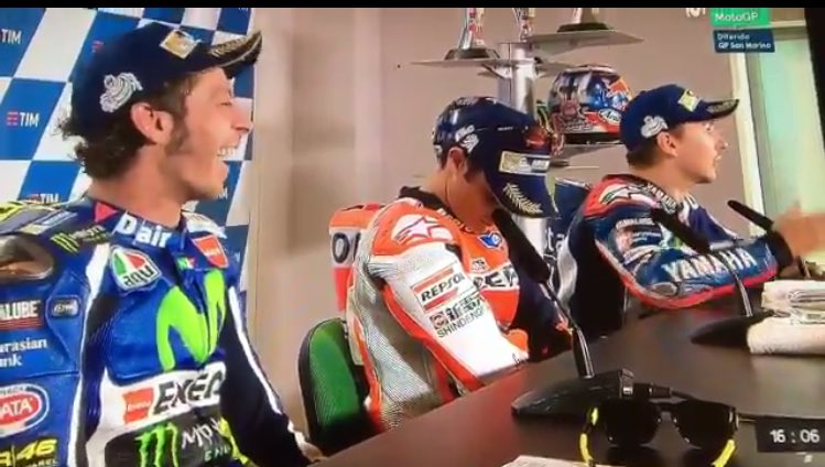 Enduro_murcia's tweet photo. Pues si,Rossi y todos sus fans nos reímos de ti Jorge... 😂😂😂😂😂😂😂 https://t.co/aKXLsHDjMA