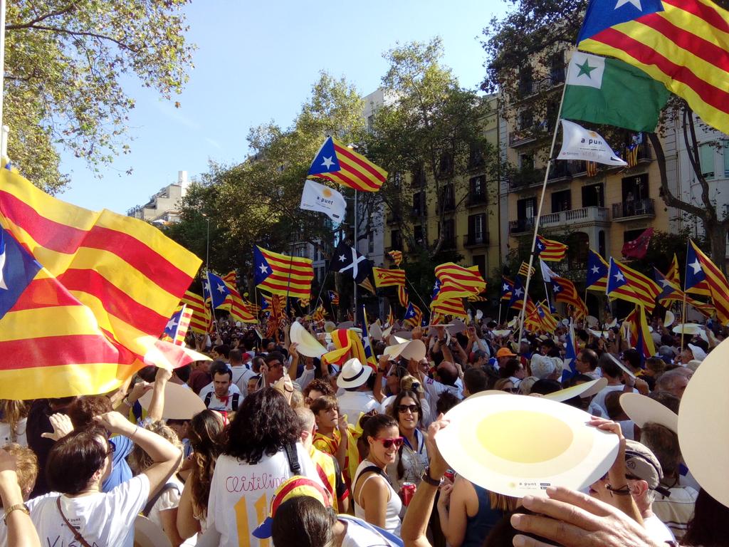MiquelSolaSuris's tweet photo. #Tram40 #Mataró #Maresme estem #Apunt #independència @PDCMataro https://t.co/cJ3lVAgvrk