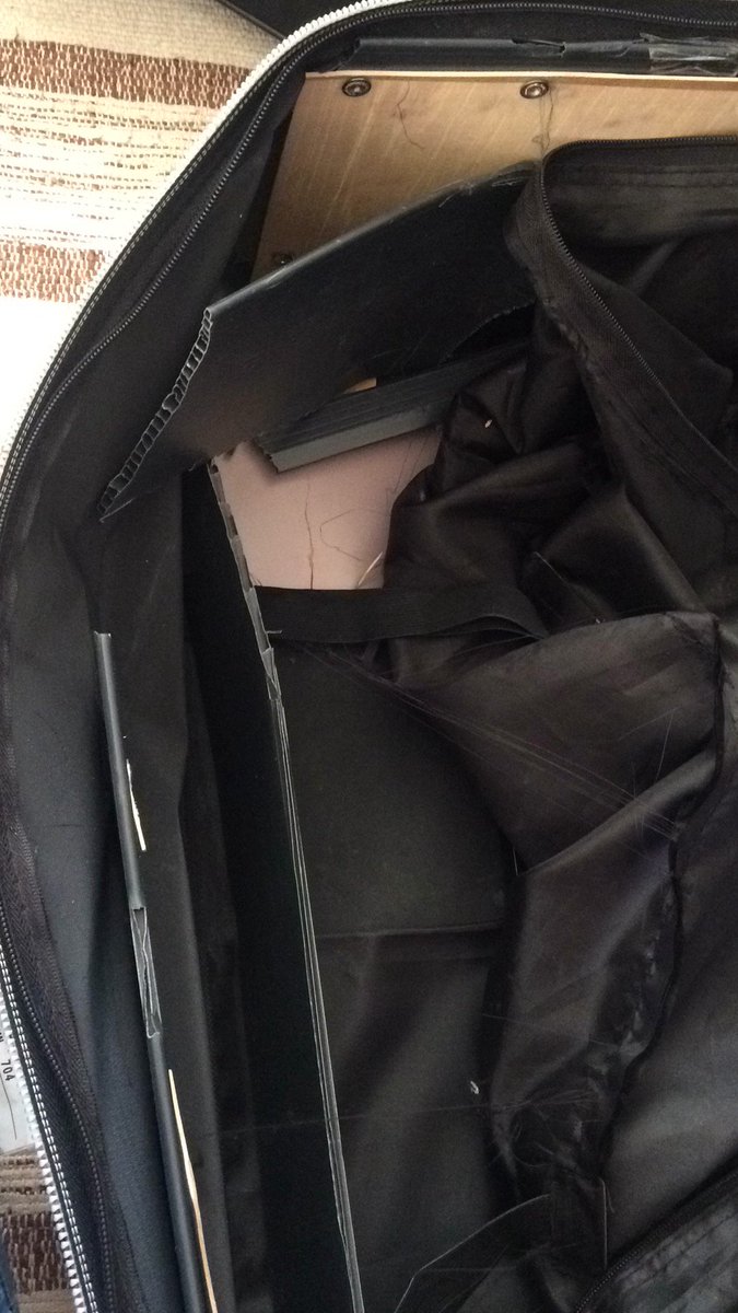 RobynBron's tweet image. So I get my bag back after flying to Cape Town Airport with @kulula and it has literally been smashed to pieces 😑