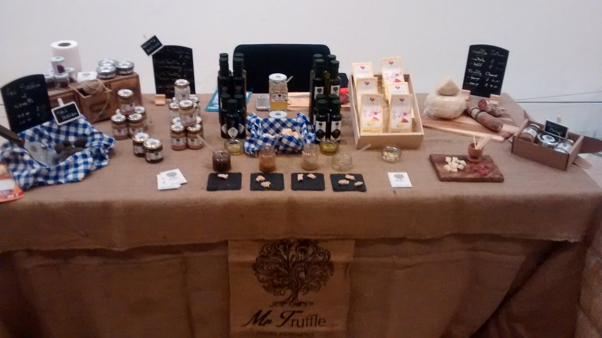 With our #truffles <a href="/TheCallyMarket/">The Cally Market</a> today..just a few hours left. Come by and say hi! #trufflesispassion #foodie