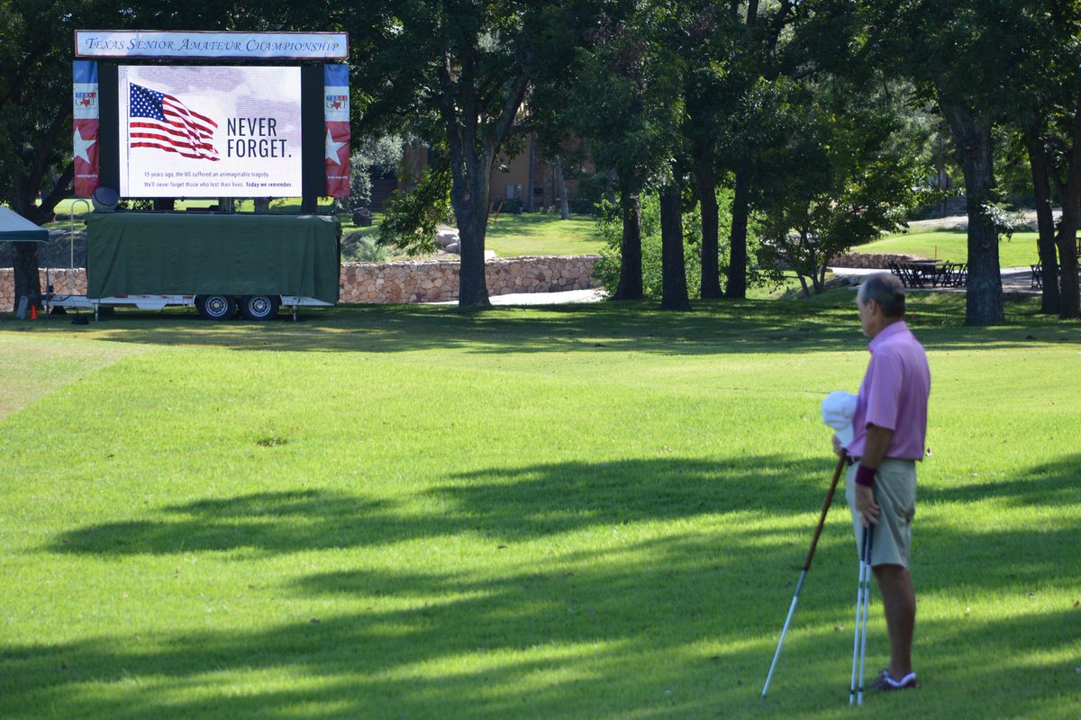 TexasGolfAssoc's tweet photo. A moment of silence observed during #16TXSrAm to acknowledge the 15th anniversary of 9/11. #NeverForget https://t.co/SMv1BIGq7J
