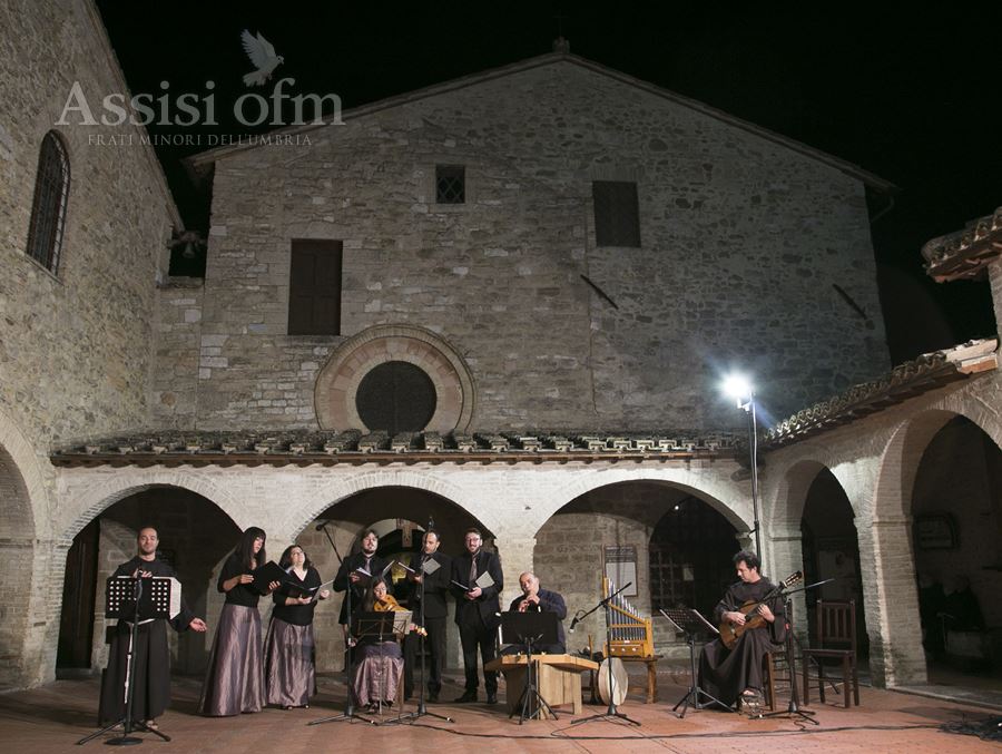 FratiAssisi's tweet photo. Cantate al Signore un canto nuovo
Concerto di @FriarAlessandro con l’ensemble @Libercantus
https://t.co/I3mIGMZoyk https://t.co/uzkDewvKCW