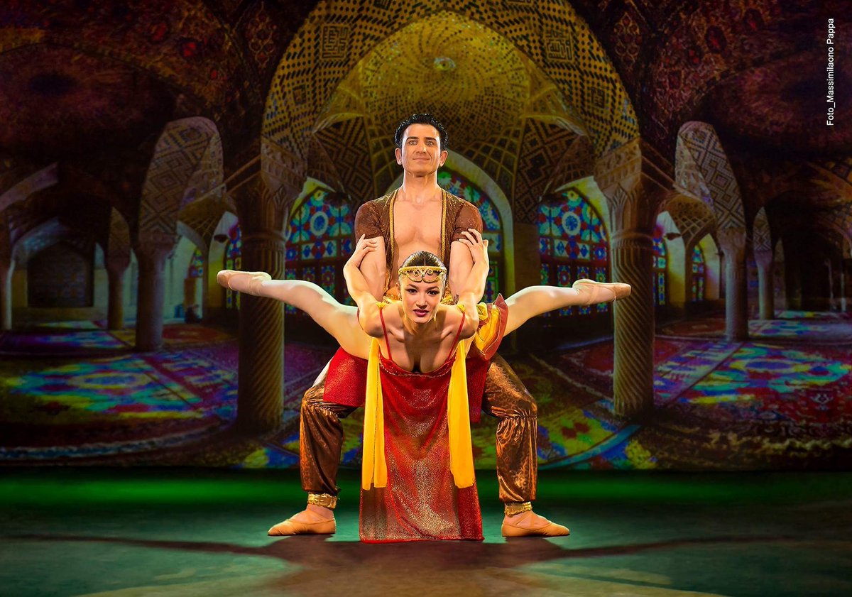 carmelapirozzi6's tweet photo. #centrodanzasheherazade #love#spettacolo #dance #iscrizioniaperte #danzaclassica #moderno #giocodanza #hiphop #like https://t.co/07LSvgQiVq