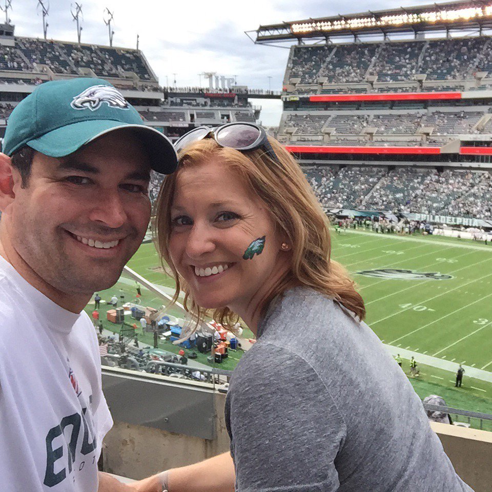 dalig's tweet photo. #EveryFallWeRise #FlyEaglesFly https://t.co/mbfnteINXo