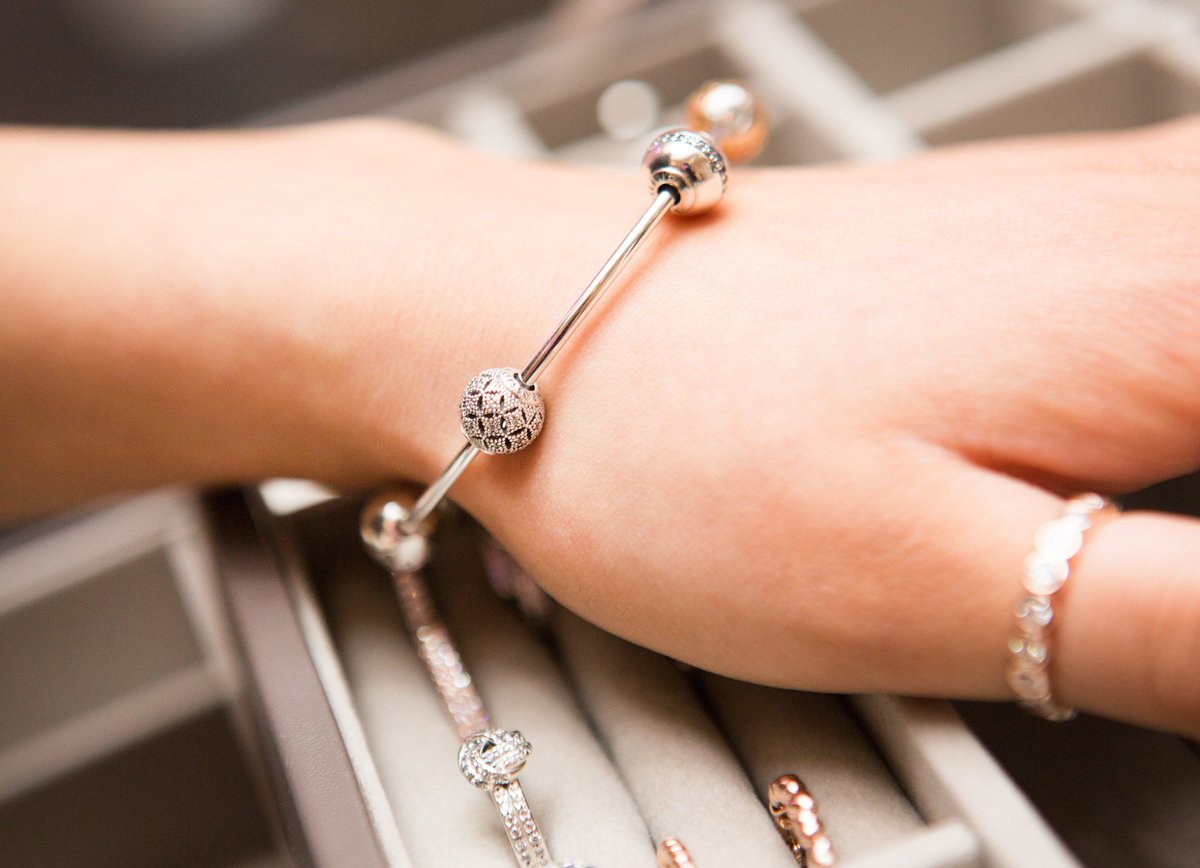 pandoraworcs's tweet photo. We love sparkling essence pieces for a glittering weekend look. Discover #HERessence in store. https://t.co/IdiSdIjlhf