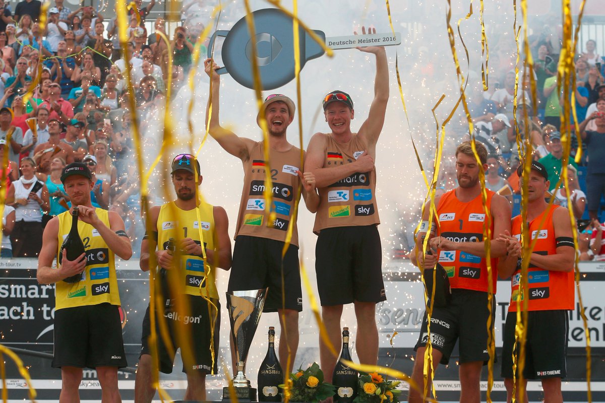 Glückwunsch <a href="/BF_MarkusLars/">Böckermann Flüggen</a> zur Deutschen Meisterschaft 2016! bit.ly/2cnST28 #skybeach