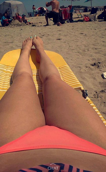 Relaxxx &egrave; ancora estate..... https://t.co/i51bu9yH9c<a href="/tag/femdom"class="tags"><span>#femdom</span></a><a href="/tag/slave"class="tags"><span>#slave</span></a><a href="/tag/worship"class="tags"><span>#worship</span></a><a href="/tag/chastity"class="tags"><span>#chastity</span></a><a href="/tag/evaj_81"class="tags"><span>#evaj_81</span></a>