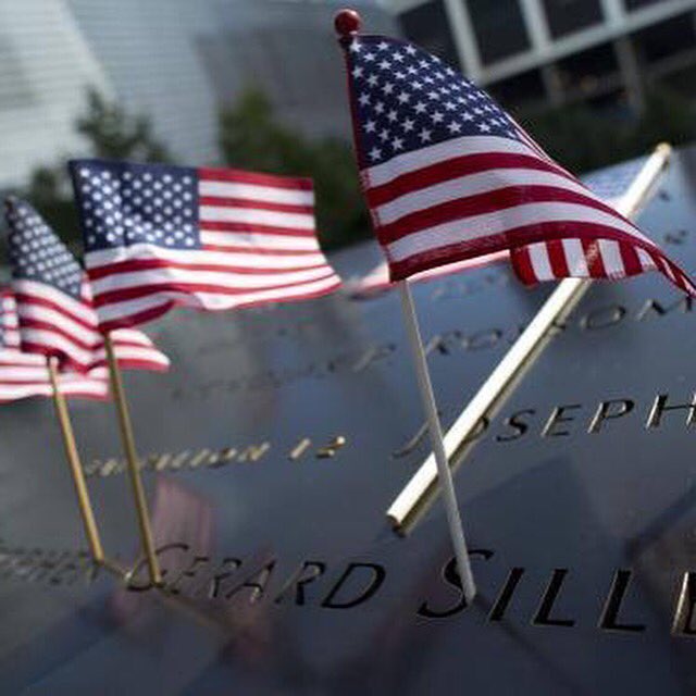 OrangeLeafSTNY's tweet photo. On this day, we mourn those who lost their lives 15 years ago. #NeverForget #WhereWereYou #Remembering911 https://t.co/IVOARPklq5