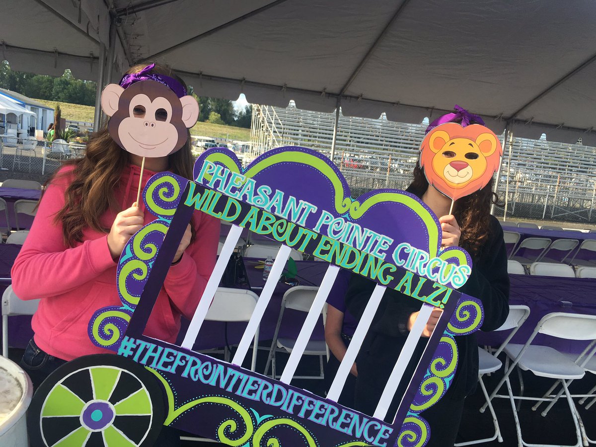hms72816's tweet photo. @FrontierManage Alzheimer's walk💜 #TheFrontierDifference https://t.co/Fzqd1vaEzp