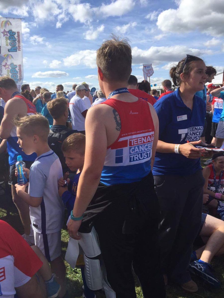 northeastroyal's tweet image. 2:33 in the heat! Over the moon with that &amp;amp; money I raised for @TeenageCancer @Great_Run #gnr2016 #runstormtrooper