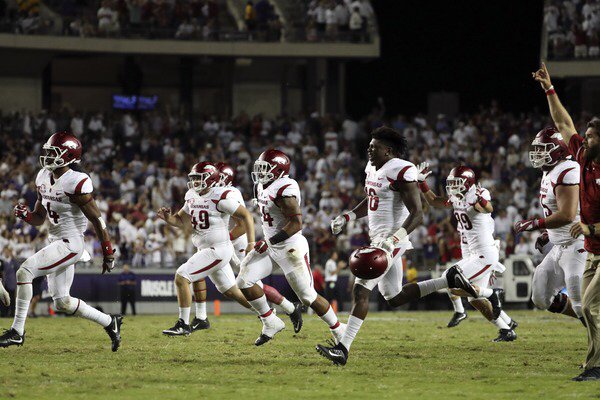 Top 10 takeaways from college football Week 2-no shortage of drama, excitement &amp; controversy
ow.ly/XHij3046iqd