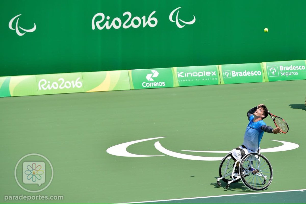 ParaDeportesOK's tweet photo. #TenisEnSR ¡GANÓ GUSTAVO FERNÁNDEZ! Venció al español Martín de la Puente por 6-2 y 6-4 y ya está en 8vos. de final. https://t.co/U1oos6o1Cc